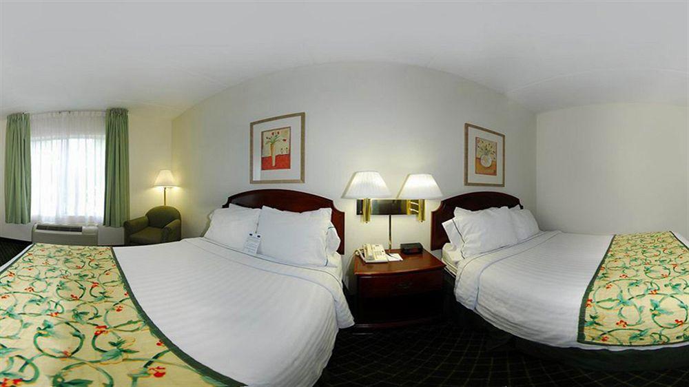 Fairfield Inn Myrtle Beach Broadway At The Beach Екстер'єр фото